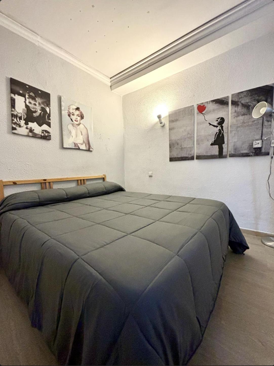 Apartamento Plaza De Los Naranjos 马尔韦利亚 外观 照片